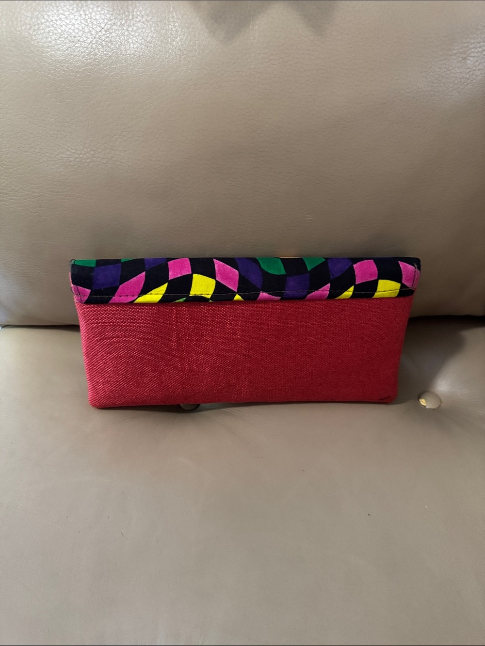 Colorblock Wave Pattern Clutch Wallet - Red - Picture 4 of 5